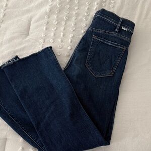 MOTHER denim Hustler Ankle Fray Dark Indigo Denim